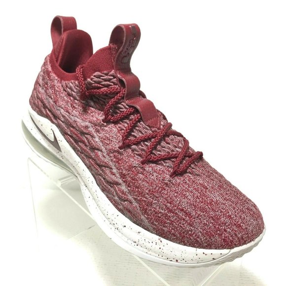 lebron james burgundy shoes